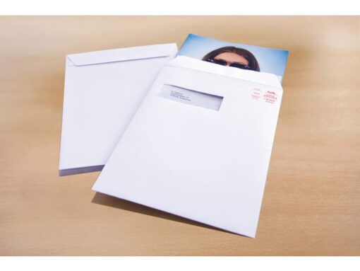 Envelop Raadhuis 229x324 C4 VL akte plakstrip wit 120gr 25  stuks