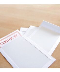 Bordrug envelop Raadhuis 240x340mm EC4 wit met plakstrip    doos a 100 stuks