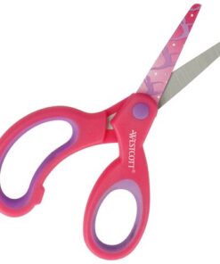 sportieve bedrukte mesjes en kleurrijke handvatten. Knutselen en knippen wordt nog leuker dankzij de ergonomisch gevormde softgrip-handgreep en maakt ook knippen makkelijker voor langere klussen. De bijbehorende