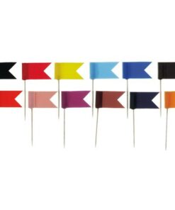 Deze markers in de vorm van vlaggetjes 'wapperen in de wind'. Je kunt ze gebruiken als markeringsvlaggetjes om bijvoorbeeld aan te geven waar je geweest bent op de wereldkaart. Deze signalisatiespelden zijn geschikt om in een prikbord of andere zachte ondergrond te prikken. 20 stuks in doosje. Kleur donkerblauw.