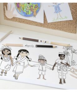 Deze set driekantige huidskleurtint potloden bestaan uit kleuren die speciaal zijn geselecteerd door kunstleraren. Permanente kleurpotloden met heldere kleuren. Ergonomische 3-kantig. Speciale verlijming om breken van de stift te voorkomen. Uitwasbaar uit de meeste textielsoorten. Het hout van deze potloden komt uit gecertificeerde duurzame bosbouw. De driehoekige vorm zorgt voor betere controle en comfort voor o.a. kleine vingers van kinderen. Deze children of the world set bestaat uit 3 kleurpotloden die 2-zijdig zijn waardoor je beschikt over 6 verschillende kleuren. Deze set wordt geleverd op blisterkaart.
