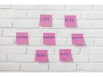 Powernotes info notes 75x75mm ass. felle kleuren blok a 320 vel.