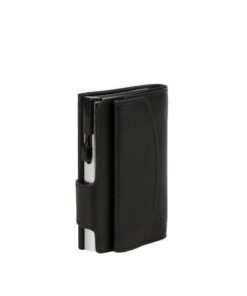 het frame voor de pasjes is aluminium zilver. De pasjeshouder biedt ruimte voor 8 pasjes. De aluminium case beschermt uw kaarten tegen breken en door de RFID beveiliging ook tegen ongewenste draadloze communicatie.