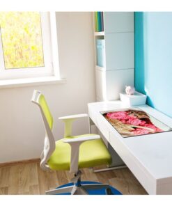 Soepele Kangaro PP bureau-onderlegger Kitten. Formaat 38x58cm. Met anti-slip achterkant en 2 handige insteekhoezen aan de zijkanten. 100% recyclebaar.
