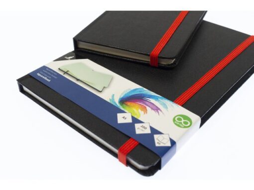 Aquarelboek Kangaro A5 luxe cover 30 vel 200 grams aquarel  papier. Leeslint en elastiek.