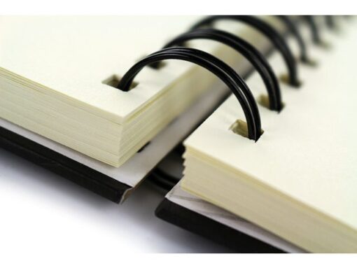 Dummyboek Kangaro A5 Wire-o cream hard cover 80 blad 140    grams zwart design