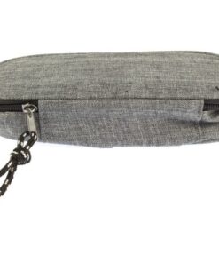 4 penlussen en nog voldoende ruimte voor andere spulletjes. Maat ca. 22 X 5 X 9 cm. Ook zeer handig als opbergtasje. Etui wordt geleverd zonder inhoud.