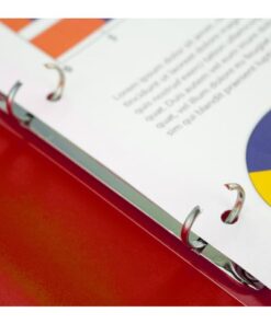 A4 formaat. Vervaardigd van PP. Het 2-rings O-mechaniek heeft een capaciteit van 25 mm en is geklonken in de rug. Rood transparant.