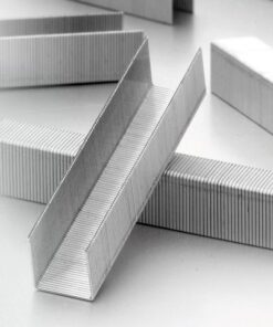Standaard Kangaro nietjes voor bloknietmachines met een lengte van 13 mm en een staaldraad van hoge sterkte. Geschikt voor papierstapels tot 100 vel standaardpapier (80 grams).
