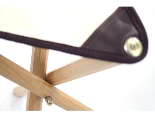 Schilderskruk Kangaro 50cm zithoogte canvas zitting.        Inclusief handige draagtas.