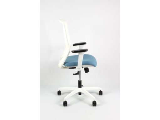 Linea Fabric Bureaustoel Linea Tekna White 01 l.blauw/wit met 3D         armleuning