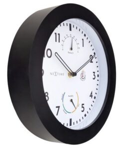 5 cm) buitenklok verteld meer dan alleen de tijd. Deze wandklok heeft namelijk ook een thermometer op de index welke de temperatuur in Celsius weergeeft en geeft de luchtvochtigheid aan. Deze klok heeft opvallende zwarte rand met een witte wijzerplaat en is voorzien van een duidelijke zwarte cijfer en streep index. Het gebruik van extra rubberen ringen om te voorkomen dat het water de kwetsbare delen van de klok bereikt
