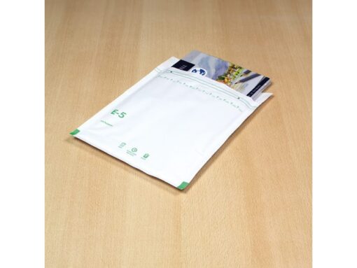 Luchtkussenenvelop Raadhuis 220x265mm E15 wit plakstrip     doos a 100 stuks