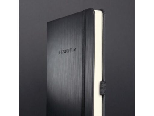Sigel Notitieboek Conceptum Pure A4 zwart gelinieerd hardcover.   Genummerde pagina's, inhoudsopgave, sluiting d.m.v.