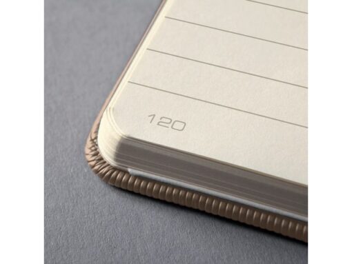 Sigel Notitieboek Conceptum A5 Beige gelinieerd hardcover.        Genummerde pagina's, inhoudsopgave, sluiting d.m.v.