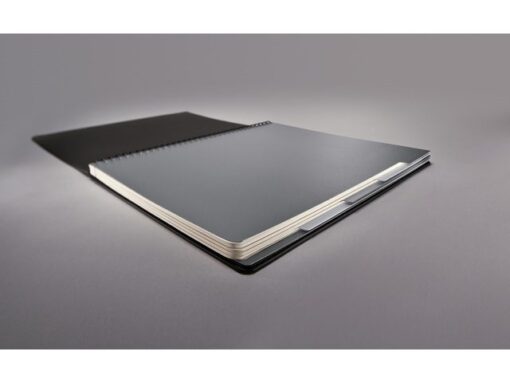 Sigel Notitieblok Conceptum met register spiraal zwart 5mm ruit   hardcover. 160 pagina's 80 grams chamoiskleurig papier.