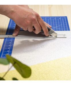 schuifsluiting en softgrip greep. Garantie: 5 jaar. Geleverd op blisterkaart met europonsing.