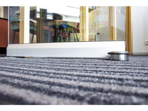 Kangaro KTC Deurstopper Kangaro metaal, laag, chroom, 1250 gram,        afmeting: Ø10x4,5cm hoog