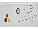 Whiteboard Rocada Skinclock 55x75cm wit gelakt met klok en  kalender inclusief pennegoot