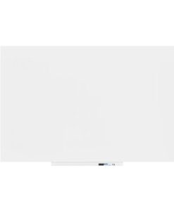 het magnetiseerde bevestigingssysteem biedt maximaal comfort. Door de magnetische bevestiging kan het bord zowel verticaal als horizontaal geplaatst worden en eenvoudig worden meegenomen bij presentaties. De Skinpro whiteboards hebben een speciale afwerking met extra oppervlaktebescherming van polymeer materiaal (PET)