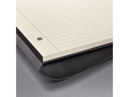 Sigel Schrijfblok Conceptum A4 zwart gelinieerd hardcover 120     pagina's 80 grams chamoiskleurig papier. Met quickpocket.