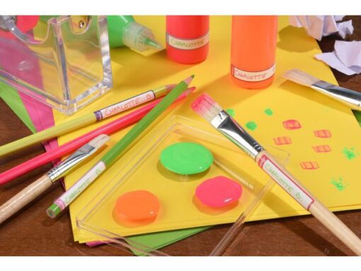 Naam etiket mini Avery 30stuks assorti rood Family