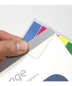 een mooi en stijlvol design en een zeer praktische toepassing. De kleine en verplaatsbare INFO FLAGS zijn gemaakt van een transparante PET folie