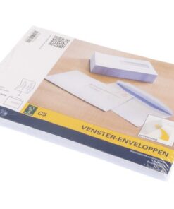 een lijmlaag die met een papieren strook is afgedekt. Na het verwijderen van de strook en het aandrukken van de klep is de envelop permanent gesloten. Formaat 162x229mm
