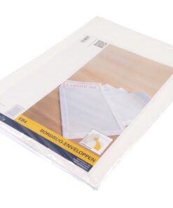 voorzien van een plakstrip. De lijmlaag is voorzien van een papieren strook. Na het verwijderen van de strook en het aandrukken van de klep is de envelop permanent gesloten. Formaat 262x371mm. Krimp a 10 stuks.