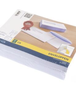 een lijmlaag die met een papieren strook is afgedekt. Na het verwijderen van de strook en het aandrukken van de klep is de envelop permanent gesloten. Formaat 162x229mm