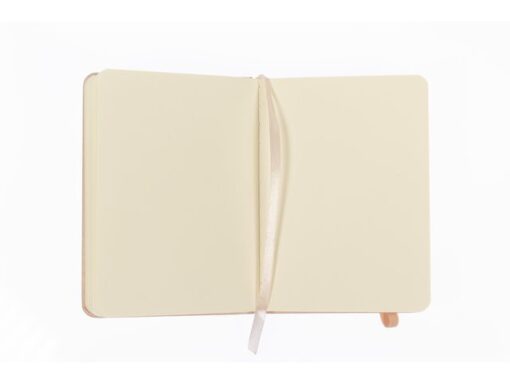 Kangaro KTC Schetsboek Kangaro A6 oud roze PU hardcover 80 blad 140     grams roomwit papier met elastiek en lint