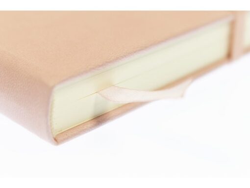 Kangaro KTC Schetsboek Kangaro A6 oud roze PU hardcover 80 blad 140     grams roomwit papier met elastiek en lint