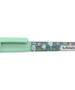 koningsblauw en oplosbaar. De vulpenroller of inktschrijver onderscheid zich door een dekkende dopkleur gecombineerd met een zilveren dopkop. De edelstalen rollerballpunt garandeert de beste mogelijke bestandheid tegen slijtage en is geschikt voor links- en rechtshandigen. Kleur: groen/happy fish