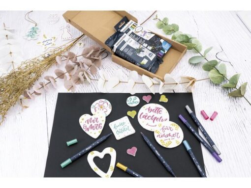 Kreatieve set Eberhard Faber Plast met 1x Eberhard Faber    plast klei wit 500gr.en 6 metallic markers