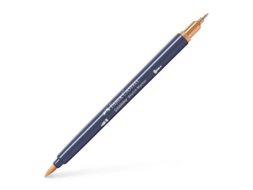 Sketchmarker op alcoholbasis. Marker is voorzien van twee punten: een zachte, flexibele penseelpunt voor grote vlakken en variabele lijndiktes en een finelinerpunt met metalen behuizing (0,6mm) voor contouren en details. Inkt is veegvast, waterbestendig en droogt snel. Hoge dekking door herhaaldelijk aanbrengen van de kleuren en streeploos te blenden. De doppen en de houder zijn gemaakt van 100% gerecycled materiaal en kunnen kleurvariaties vertonen door de productie. Kleur 186 terracotta.