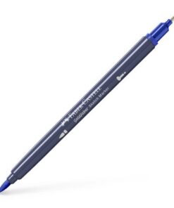 Sketchmarker op alcoholbasis. Marker is voorzien van twee punten: een zachte, flexibele penseelpunt voor grote vlakken en variabele lijndiktes en een finelinerpunt met metalen behuizing (0,6mm) voor contouren en details. Inkt is veegvast, waterbestendig en droogt snel. Hoge dekking door herhaaldelijk aanbrengen van de kleuren en streeploos te blenden. De doppen en de houder zijn gemaakt van 100% gerecycled materiaal en kunnen kleurvariaties vertonen door de productie. Kleur 247 indanthrene blue.
