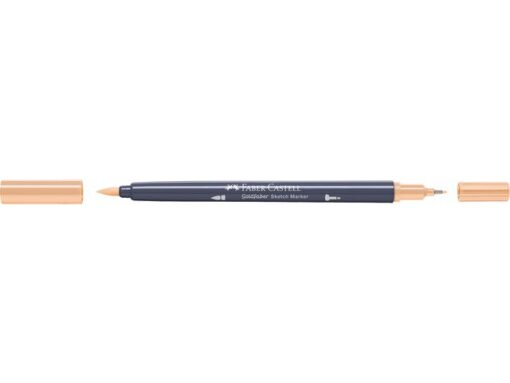 Sketchmarker op alcoholbasis. Marker is voorzien van twee punten: een zachte, flexibele penseelpunt voor grote vlakken en variabele lijndiktes en een finelinerpunt met metalen behuizing (0,6mm) voor contouren en details. Inkt is veegvast, waterbestendig en droogt snel. Hoge dekking door herhaaldelijk aanbrengen van de kleuren en streeploos te blenden. De doppen en de houder zijn gemaakt van 100% gerecycled materiaal en kunnen kleurvariaties vertonen door de productie. Kleur 303 powder.