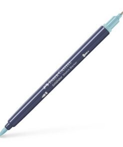 Sketchmarker op alcoholbasis. Marker is voorzien van twee punten: een zachte, flexibele penseelpunt voor grote vlakken en variabele lijndiktes en een finelinerpunt met metalen behuizing (0,6mm) voor contouren en details. Inkt is veegvast, waterbestendig en droogt snel. Hoge dekking door herhaaldelijk aanbrengen van de kleuren en streeploos te blenden. De doppen en de houder zijn gemaakt van 100% gerecycled materiaal en kunnen kleurvariaties vertonen door de productie. Kleur 311 vintage turquoise.