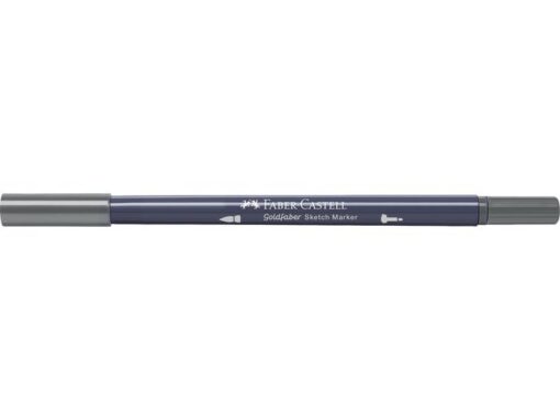 Sketchmarker op alcoholbasis. Marker is voorzien van twee punten: een zachte, flexibele penseelpunt voor grote vlakken en variabele lijndiktes en een finelinerpunt met metalen behuizing (0,6mm) voor contouren en details. Inkt is veegvast, waterbestendig en droogt snel. Hoge dekking door herhaaldelijk aanbrengen van de kleuren en streeploos te blenden. De doppen en de houder zijn gemaakt van 100% gerecycled materiaal en kunnen kleurvariaties vertonen door de productie. Kleur 334 cold grey IV.
