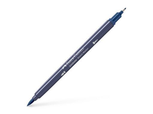 Sketchmarker op alcoholbasis. Marker is voorzien van twee punten: een zachte, flexibele penseelpunt voor grote vlakken en variabele lijndiktes en een finelinerpunt met metalen behuizing (0,6mm) voor contouren en details. Inkt is veegvast, waterbestendig en droogt snel. Hoge dekking door herhaaldelijk aanbrengen van de kleuren en streeploos te blenden. De doppen en de houder zijn gemaakt van 100% gerecycled materiaal en kunnen kleurvariaties vertonen door de productie. Kleur 450 indigo.