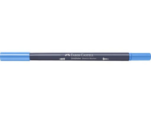 Sketchmarker op alcoholbasis. Marker is voorzien van twee punten: een zachte, flexibele penseelpunt voor grote vlakken en variabele lijndiktes en een finelinerpunt met metalen behuizing (0,6mm) voor contouren en details. Inkt is veegvast, waterbestendig en droogt snel. Hoge dekking door herhaaldelijk aanbrengen van de kleuren en streeploos te blenden. De doppen en de houder zijn gemaakt van 100% gerecycled materiaal en kunnen kleurvariaties vertonen door de productie. Kleur 451 saltwater blue.