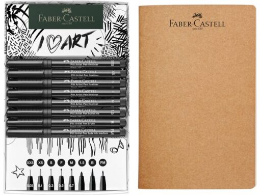 Set Pitt Artist Pen fineliners + schetsboek. De Pitt Artist Pen fineliners zijn ideaal voor schetsen, studeren en inkttekeningen. En ook uitermate geschikt voor handlettering. De lichtbestendigheid is hoog en is in elke kleur met een sterretje voorzien: *** zeer goed LB / ** goed LB. / * voldoende LB. De pen heeft een lange levensduur en hoog comfort met een vormvaste punt. De gepigmenteerde inkt is sneldrogend, permanent, reukloos, zuurvrij en  pH-neutraal. De inkt bloedt niet door papier. Het schetsboek heeft een kraft kaft en bestaat uit 40 pagina's 140 grams , natuurlijk wit papier met afgeronde hoeken. Inhoud set schetsboek en 8 Pitt Artist Pen fineliners  XXS, XS, S, F, M, 1.5, B, FM in zwart kleur 199.