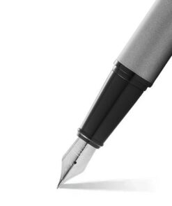 gestructureerd profiel en uitmuntende schrijfprestaties en overbrugt moedig de werelden van het traditionele en het onverwachte. De wereldwijd erkende witte Sheaffer stip