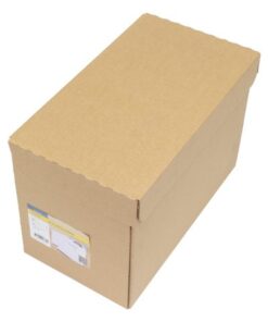 een lijmlaag die met een papieren strook is afgedekt. Na het verwijderen van de strook en het aandrukken van de klep is de envelop permanent gesloten. Formaat 229x324mm