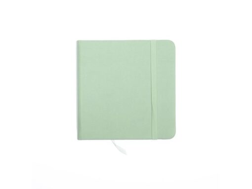 Schetsboek Kangaro 12x12cm mint PU hardcover 80 blad 140    grams roomwit papier met elastiek en lint