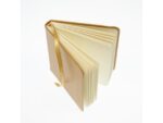 Schetsboek Kangaro 12x12cm okergeel PU hardcover 80 blad    140 grams roomwit papier met elastiek en lint