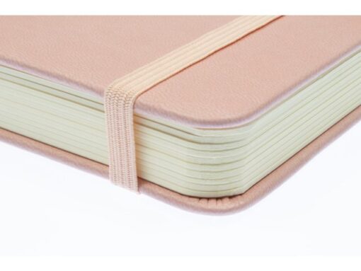 Schetsboek Kangaro 12x12cm oud roze PU hardcover 80 blad    140 grams roomwit papier met elastiek en lint
