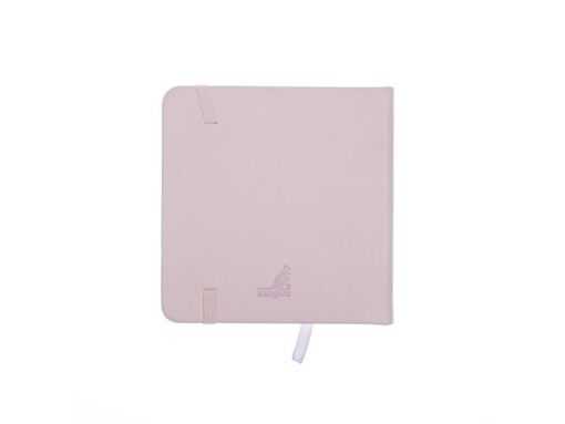 Schetsboek Kangaro 12x12cm violet PU hardcover 80 blad 140  grams roomwit papier met elastiek en lint