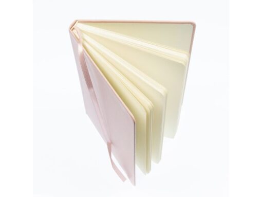 Schetsboek Kangaro A5 oud roze PU HC 80 blad 140gr roomwit  met elastiek en lint