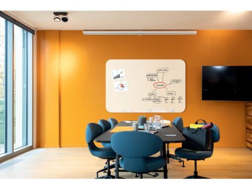 Glasmagneetbord Artverum wit 1800x1200x10mm incl.           bordmarker zwart